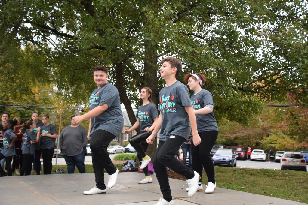 library festival 10-2019 256 (1024x683).jpg
